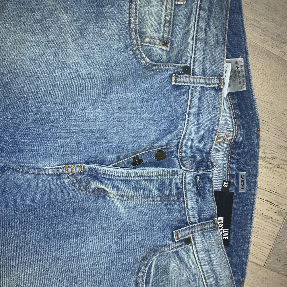 Love Moschino Jeans: Straight leg,Light wash “mens” 33. Made in Italy
